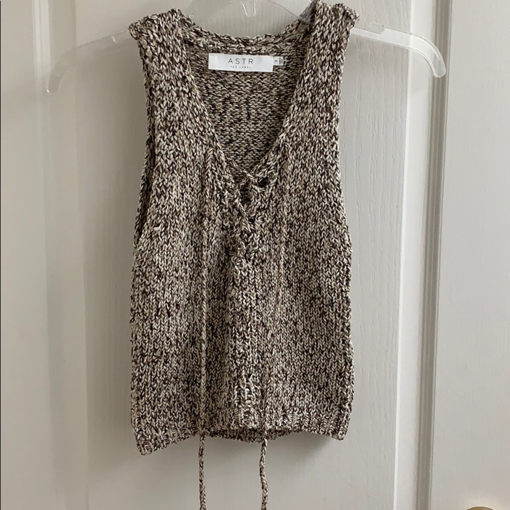 ASTR Knit Sleeveless Top